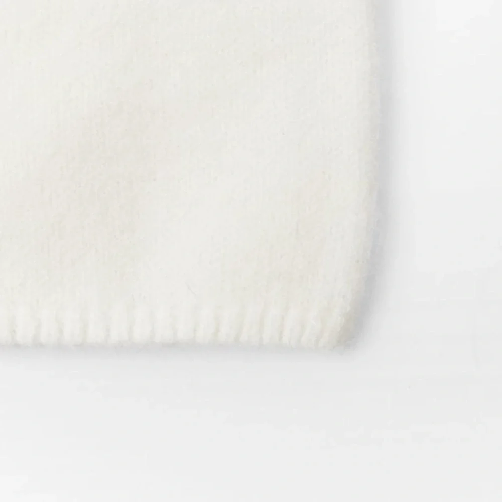 NWOT. Zara Cream Wool Blend Fine Knit Beanie.